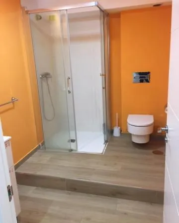 Individual Con Bano Privado B4 Lägenhet *