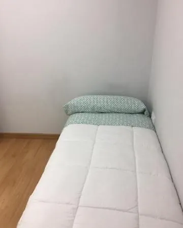 Individual Con Bano Privado B4 Vigo